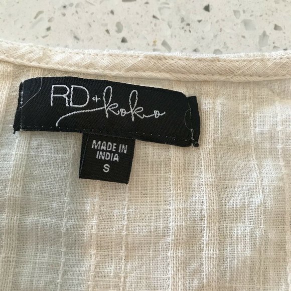 RD & Koko Wrap Top Ivory Long Sleeve Tie Waist - Picture 9 of 12